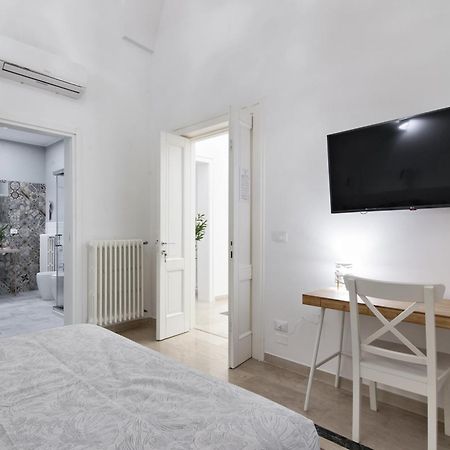 inCentro comfortsuite Lecce Esterno foto