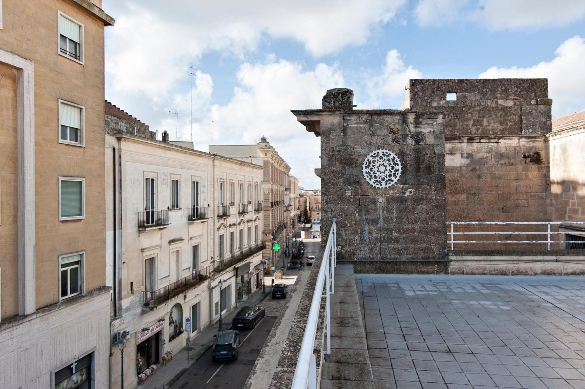 inCentro comfortsuite Lecce Esterno foto