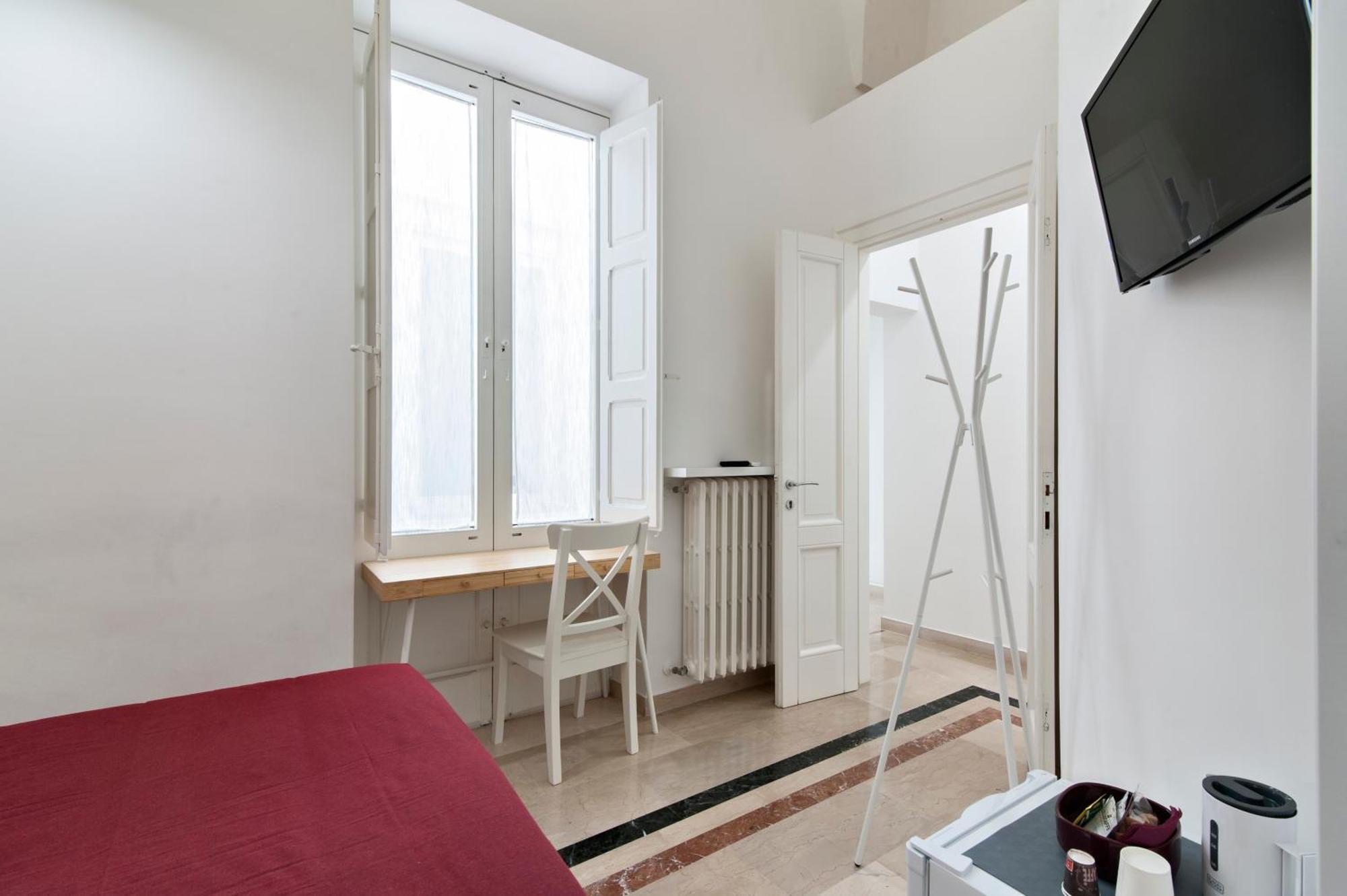 inCentro comfortsuite Lecce Esterno foto