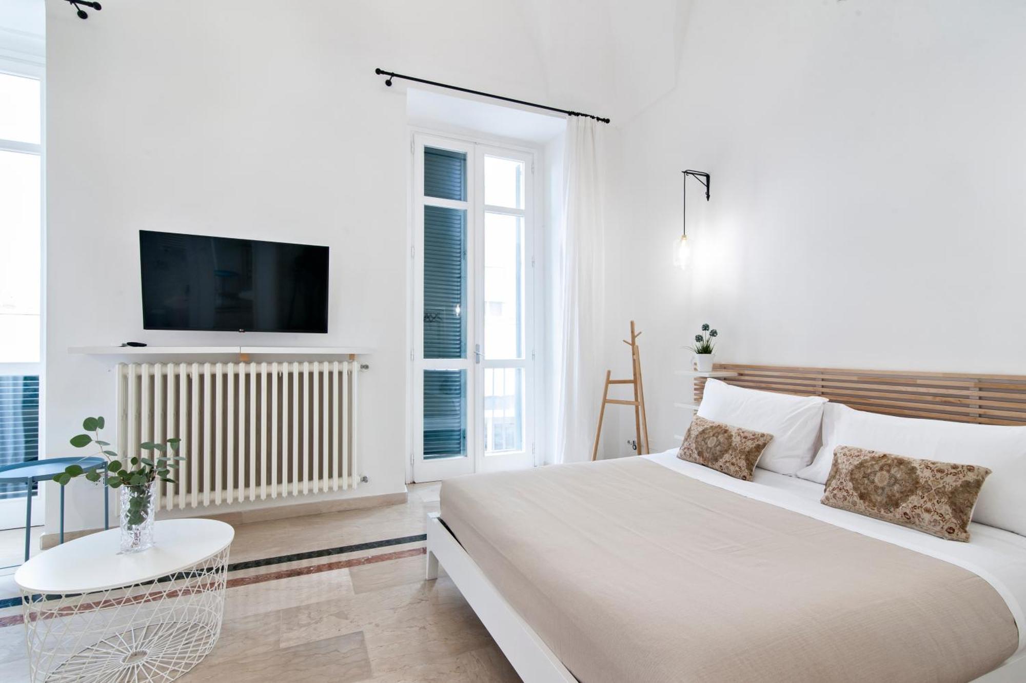 inCentro comfortsuite Lecce Esterno foto