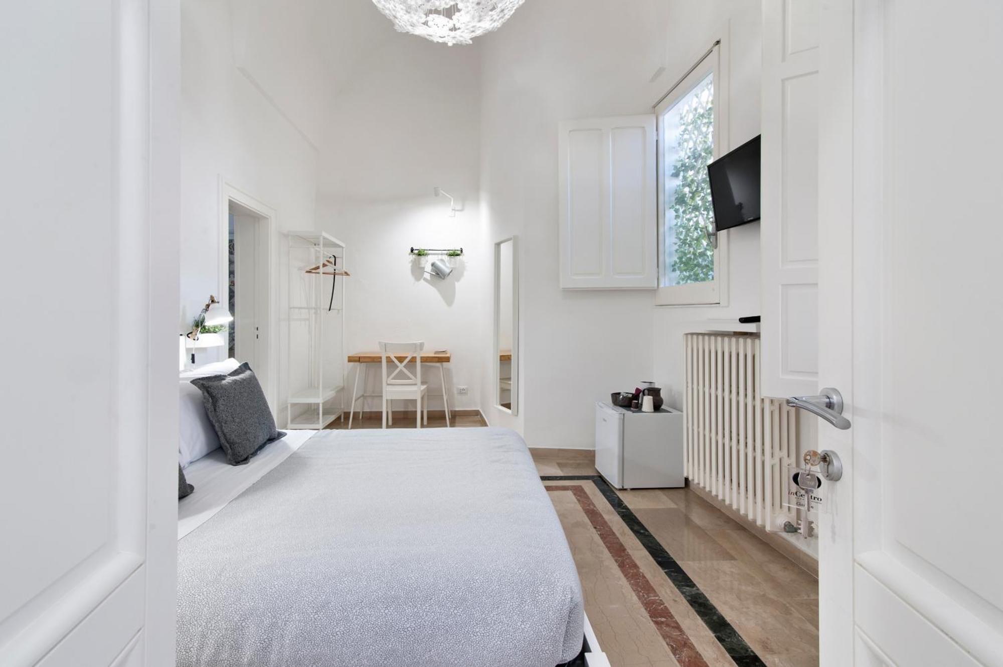inCentro comfortsuite Lecce Esterno foto